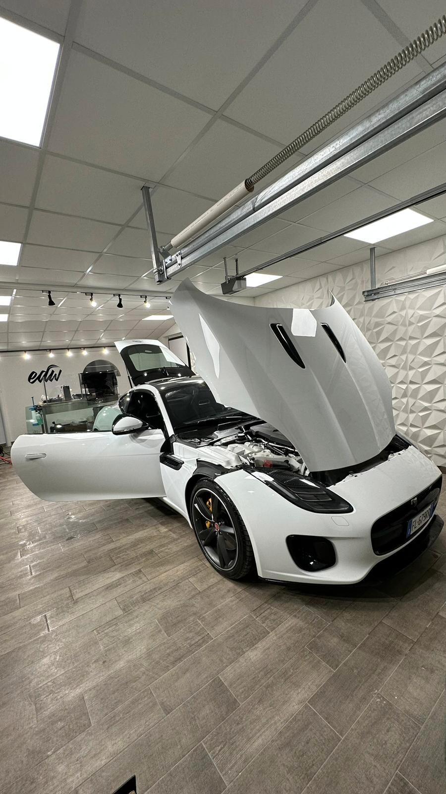 Jaguar F-Type 2.0 aut. Convertibile R-Dynamic