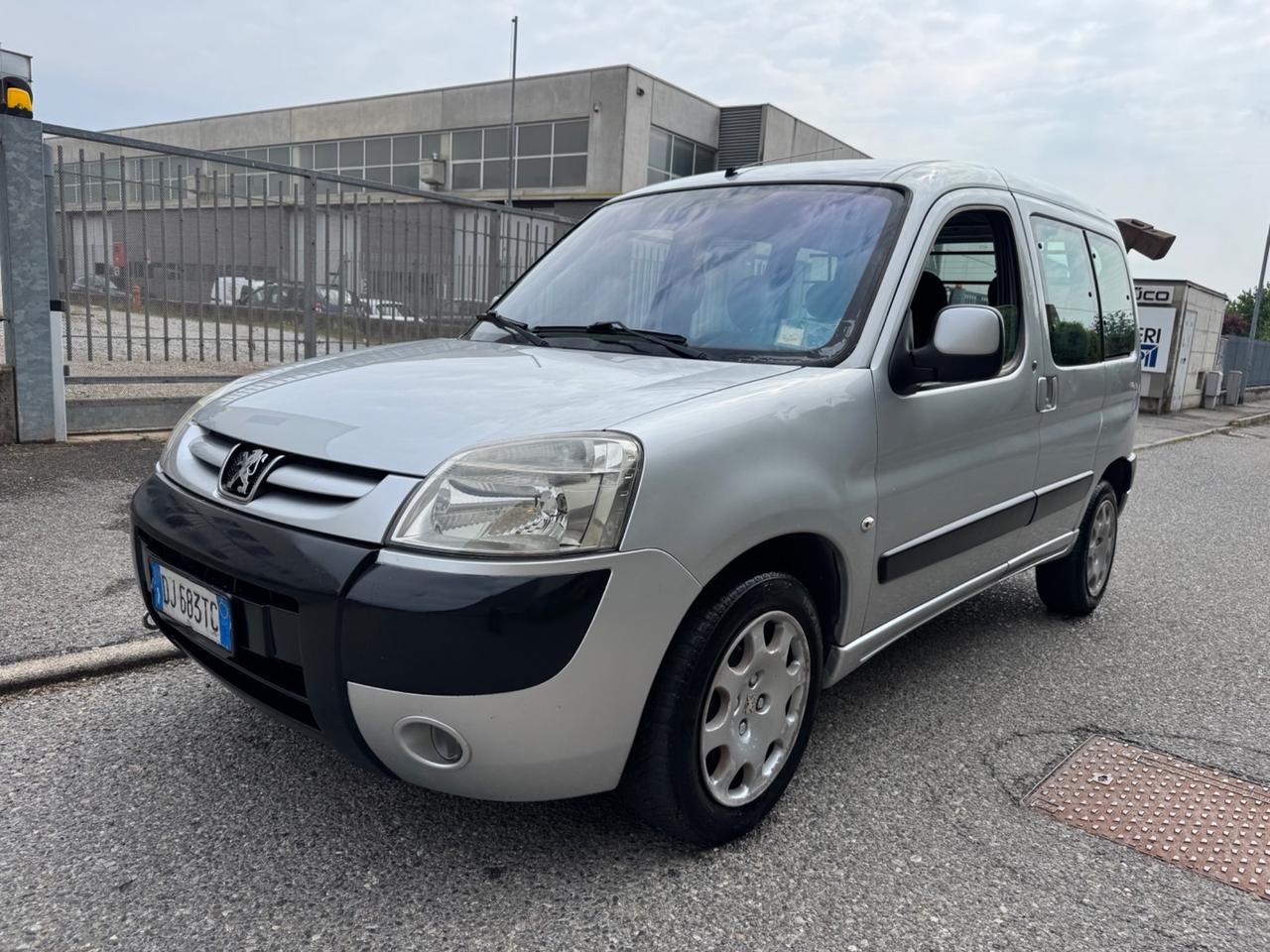 Peugeot Ranch 4 Posti