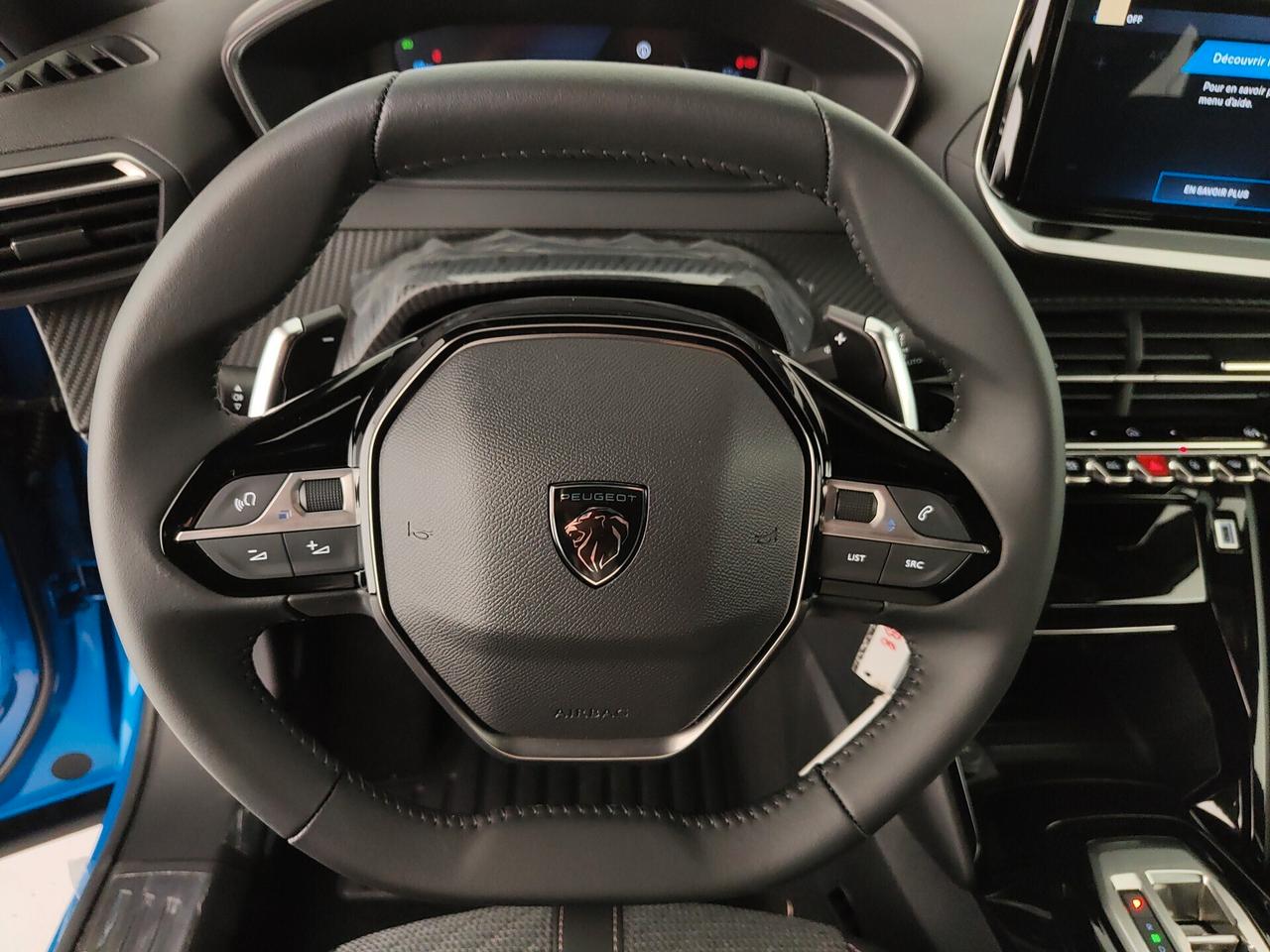 Peugeot 2008 Hybrid 145 e-DCS6 Allure