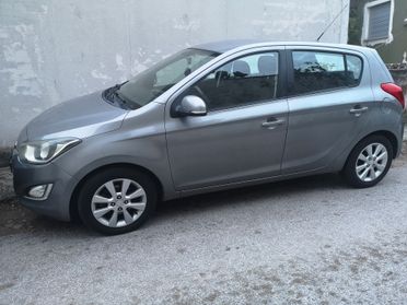 Hyundai i20 1.2 5p Benz 85 CV - Garanzia 12 mesi