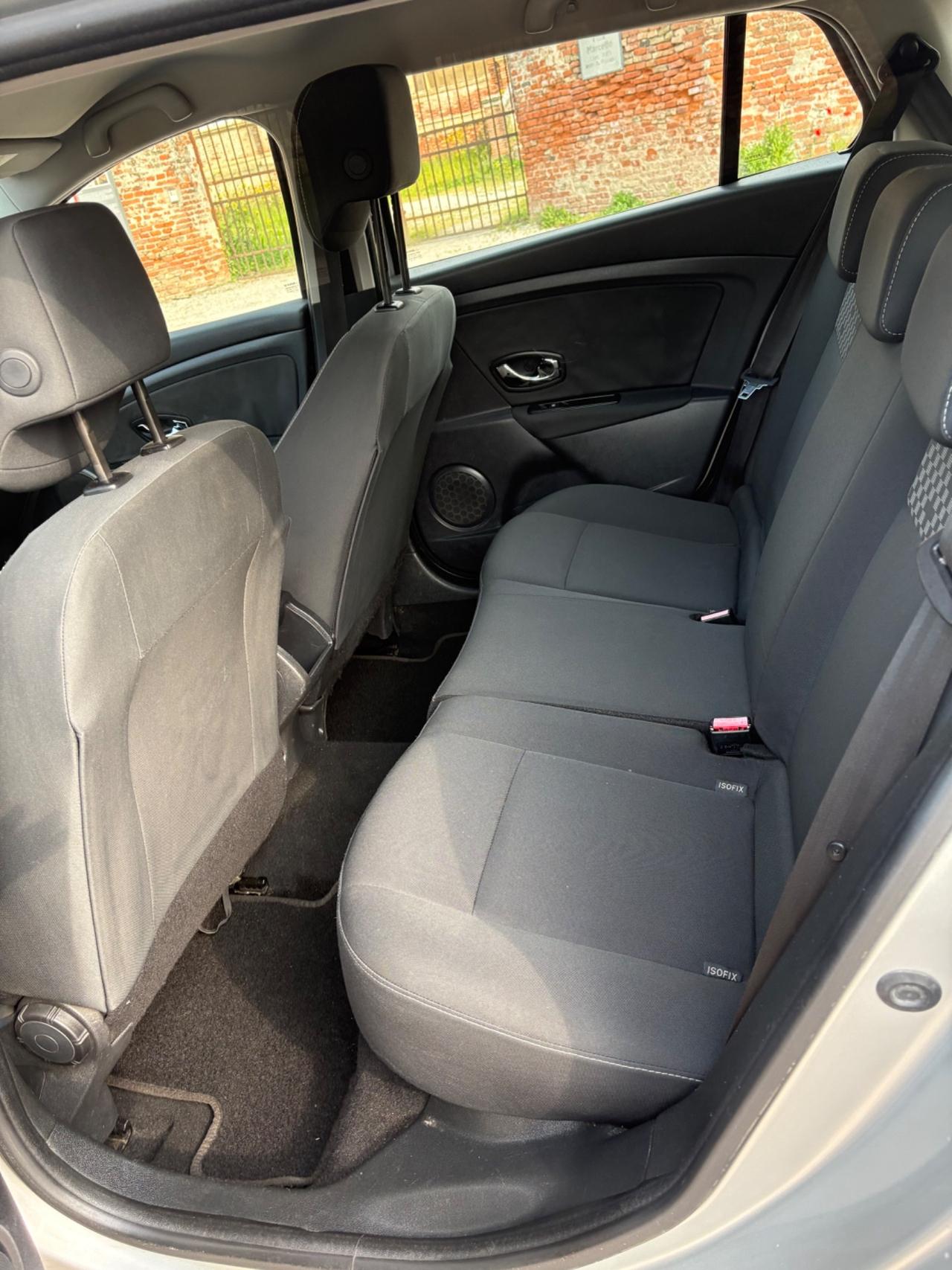 Renault Mégane 1.5 dCi 110CV Start&Stop SporTour GT Line