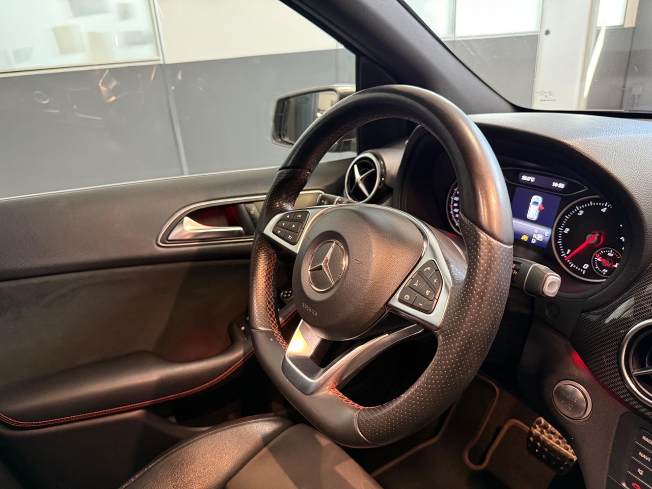 Mercedes-benz B 200 d Automatic 4Matic Premium AMG Tetto