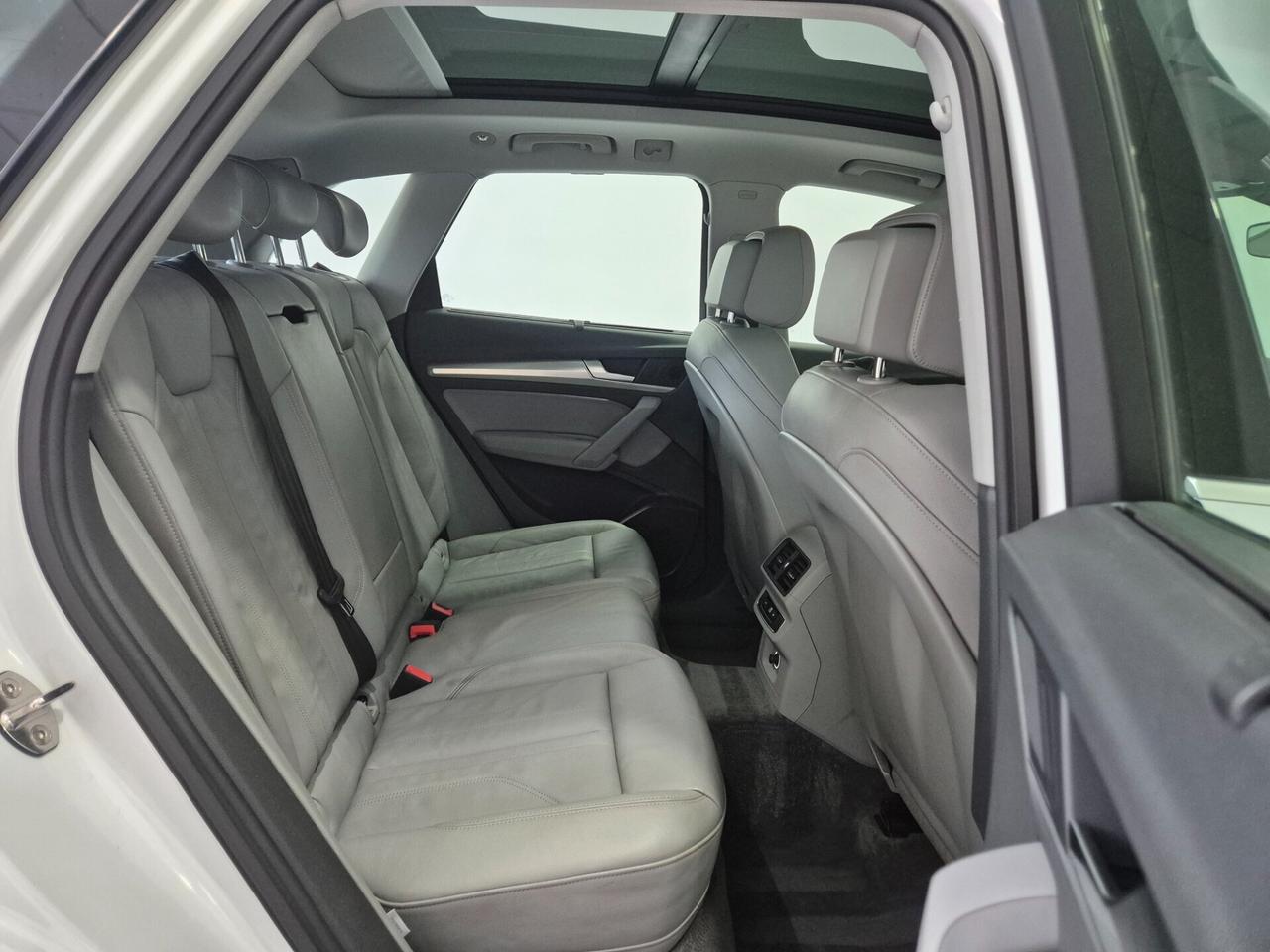 Audi Q5 35 TDI quattro S tronic Design