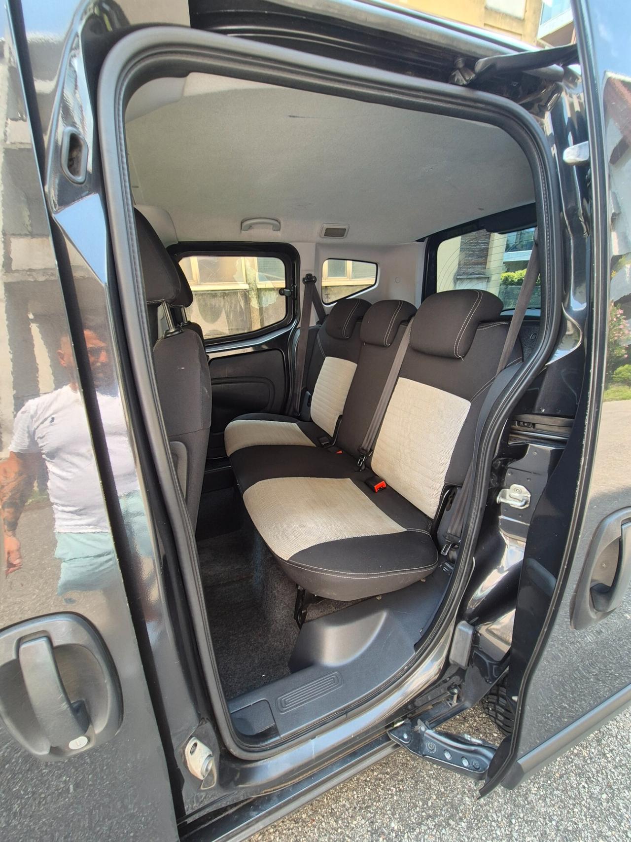 Fiat Qubo 1.3 MJT 75 CV Trekking