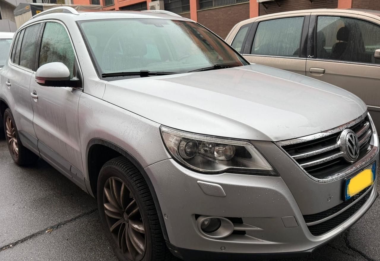 Volkswagen Tiguan 2.0 TSI tiptronic Sport & Style (18°)
