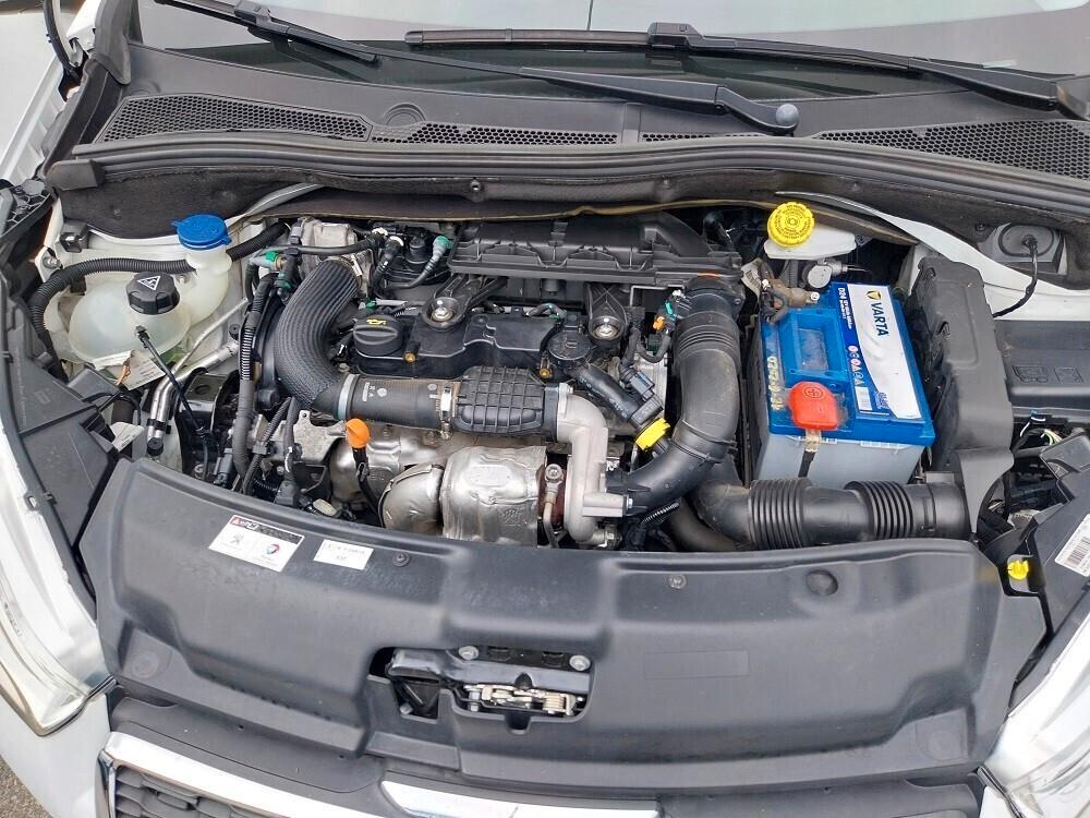 Peugeot 208 1.4 HDi 68 CV 5 porte Allure