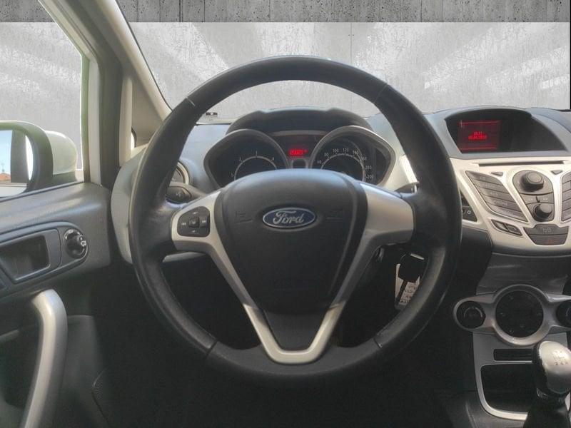 Ford Fiesta 5p 1.6 tdci Titanium dpf