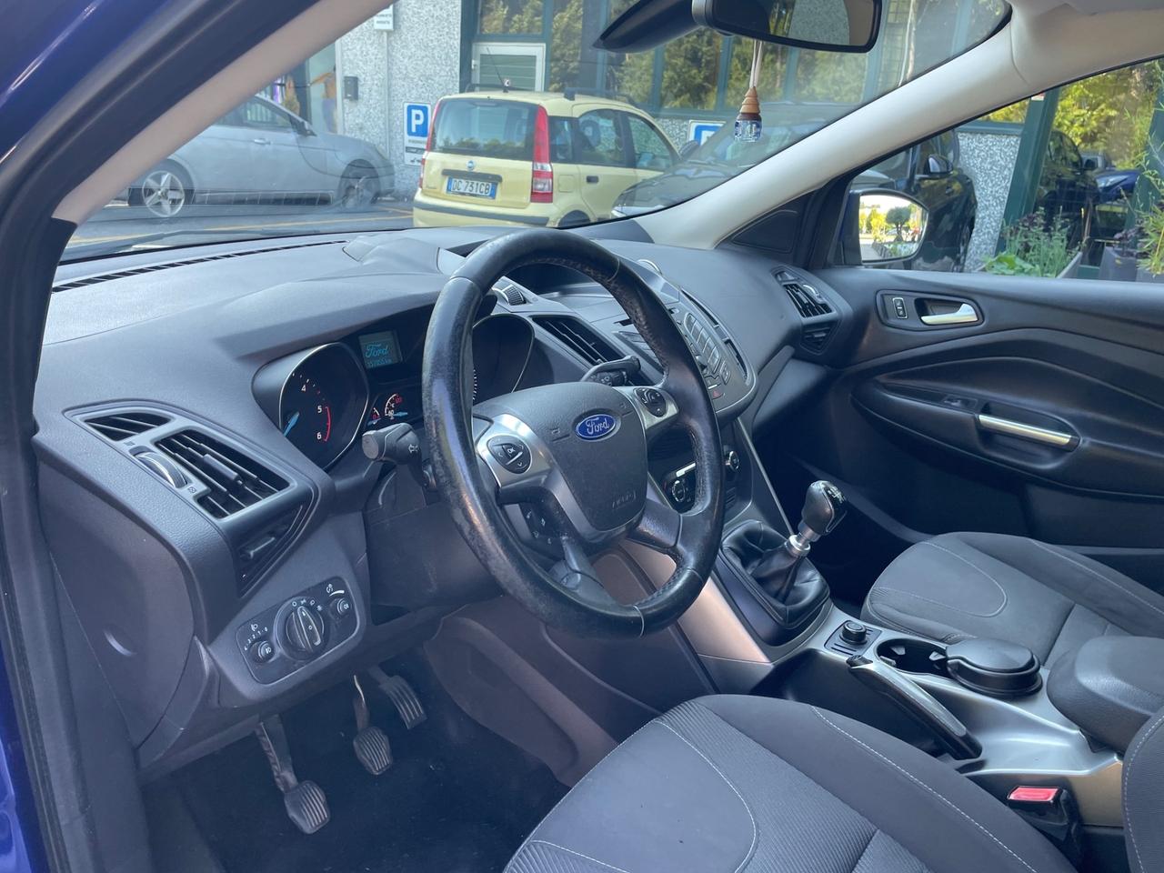 Ford Kuga 2.0 TDCI 140 CV 2WD*Neopatentati*Cerchi*