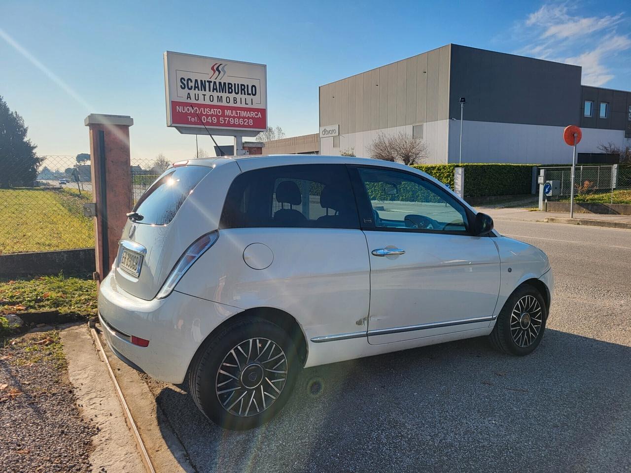 Lancia Ypsilon 1.2 69 CV Diva