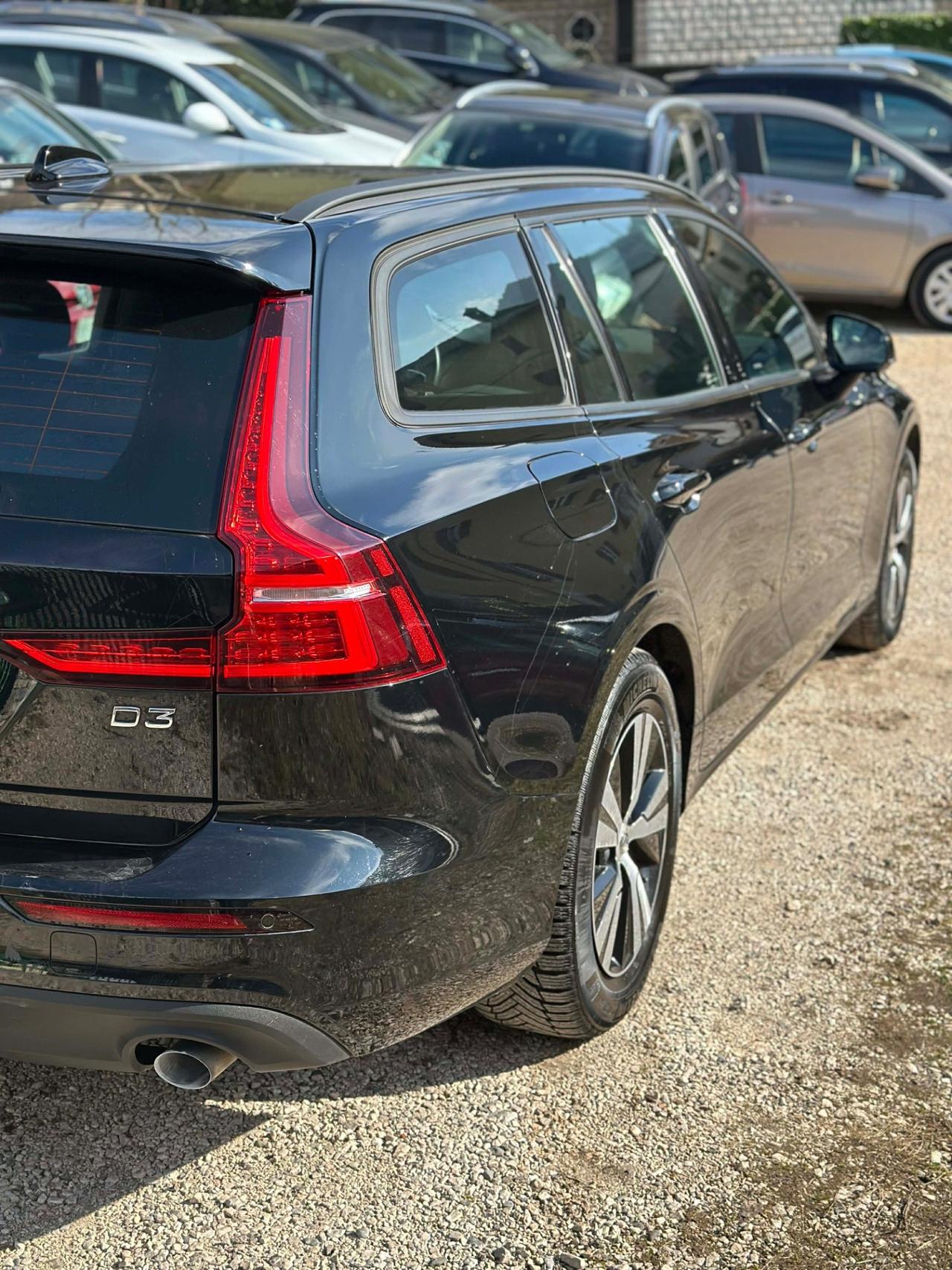 Volvo V60 D3 KMCERT GARANZ UNICOPR FULLLED