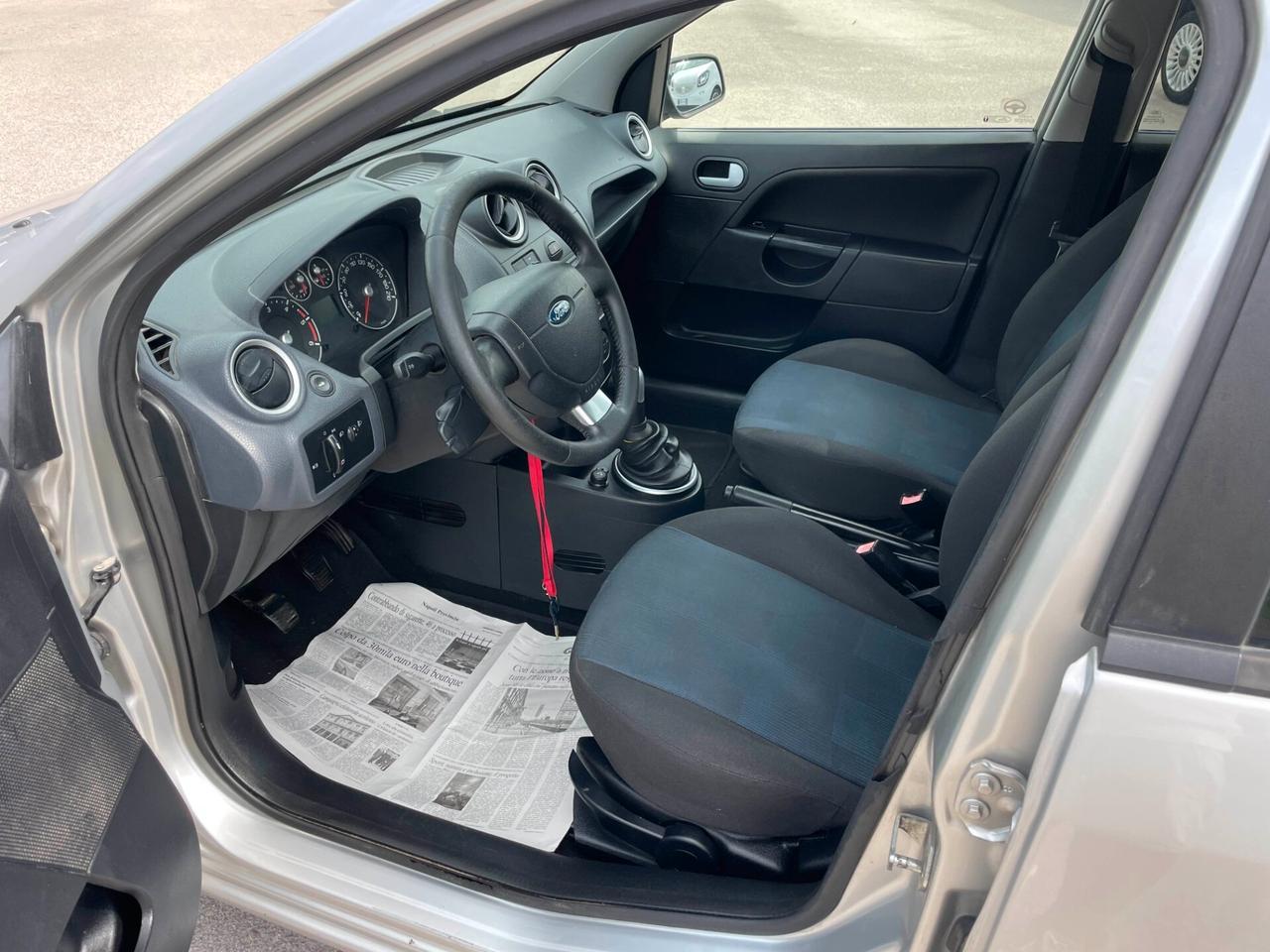 Ford Fiesta 1.4 TDCi 5p. Ghia