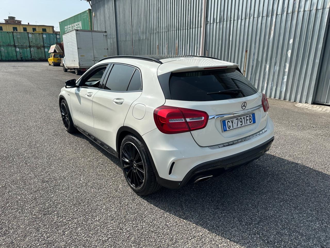 Mercedes-benz GLA 200d Automatic pack AMG