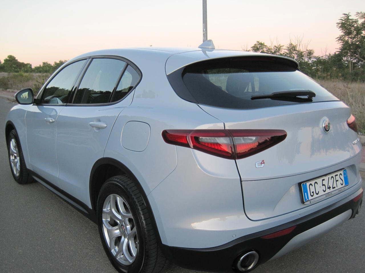 Alfa Romeo Stelvio 2.2 Turbodiesel 190 CV AT8 Q4 Business