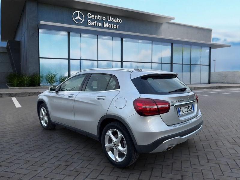 Mercedes-Benz GLA GLA 200 d Automatic Sport