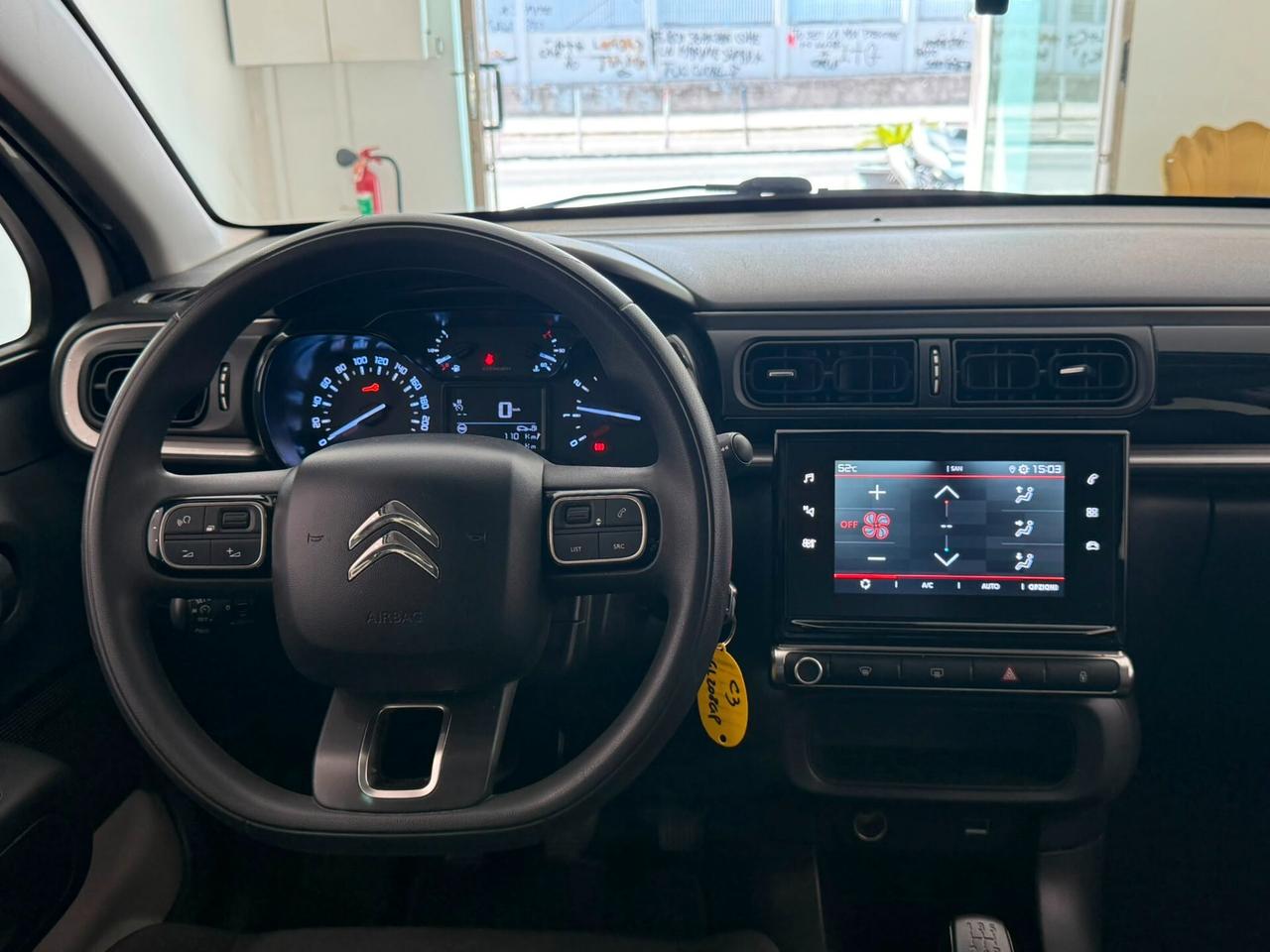 Citroen C3 1.2 shine 83CV anno 2022 90.000km
