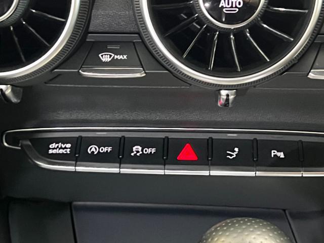 AUDI TT Coupé 1.8 TFSI S tronic 2 x S line / B&O / LED