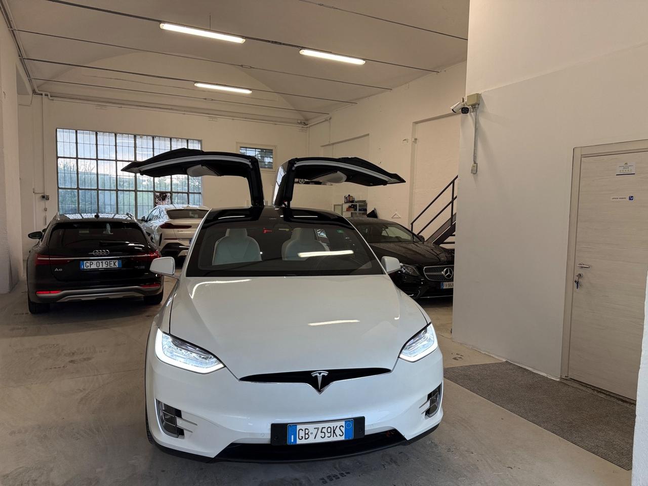 Tesla Model X Long Range Dual Motor 6 posti Extrafull