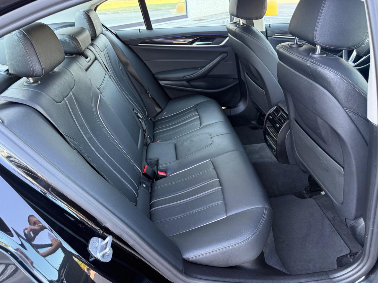 Bmw 530 Berlina 48V Luxury Line 3.0 249 Cv