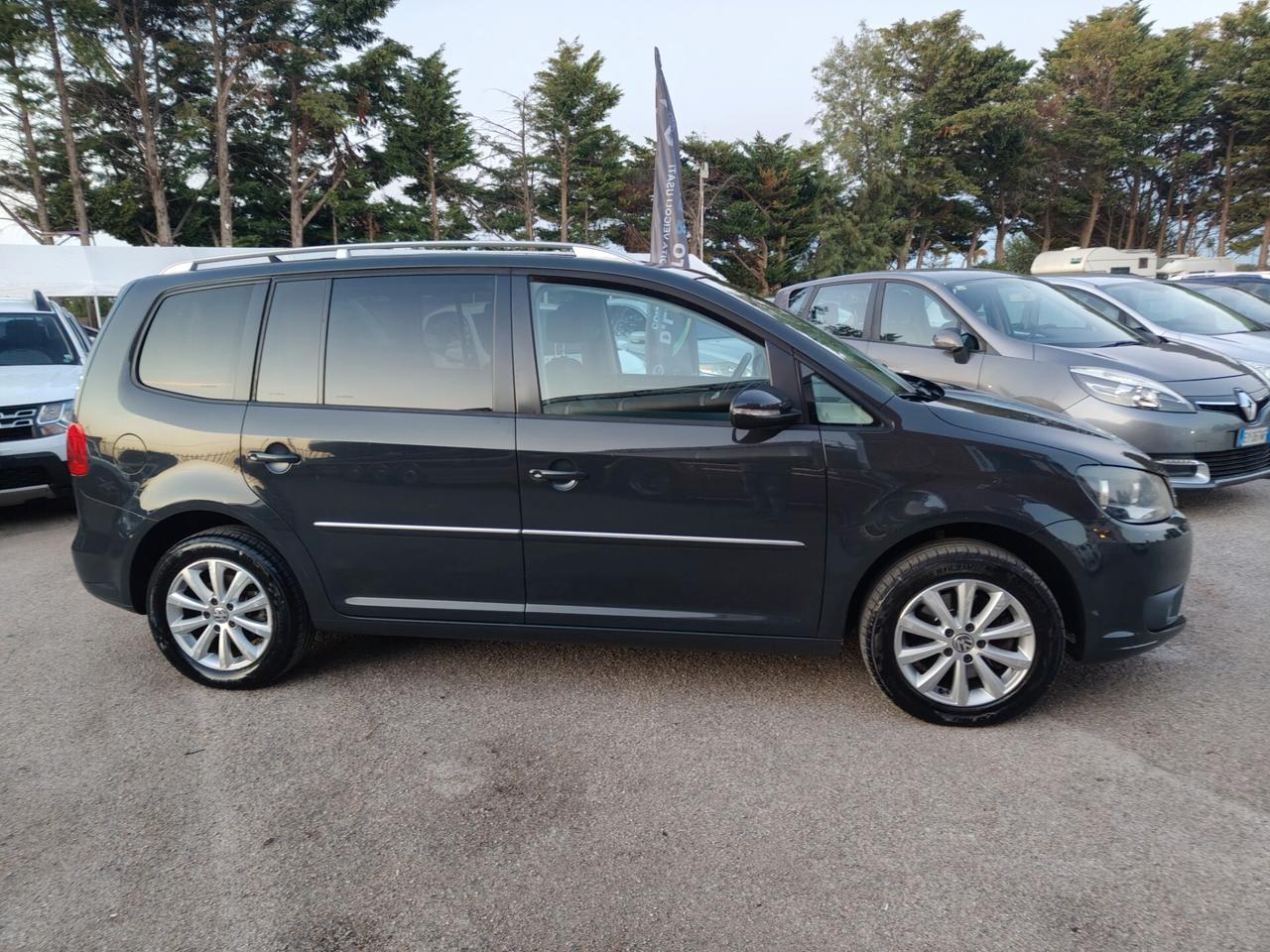 Volkswagen Touran 1.4 TSI Highline EcoFuel