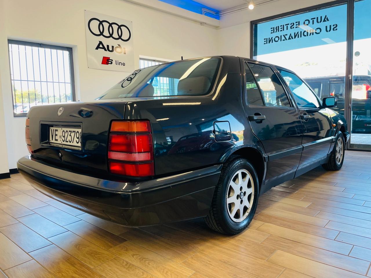 Lancia Thema 16V LS