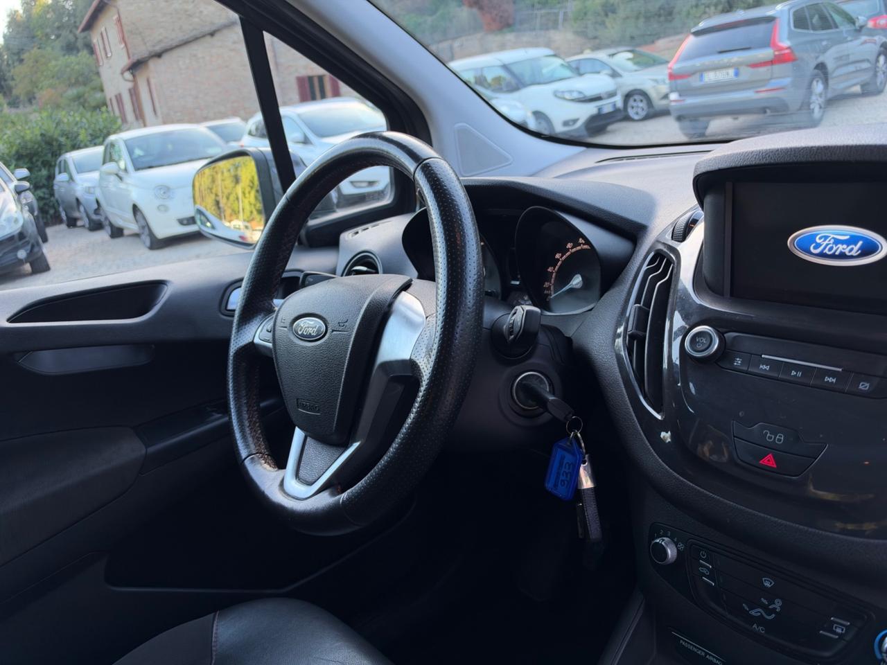 Ford Tourneo Courier 1.5 TDCI 100 CV Sport