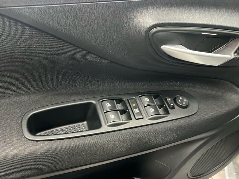 FIAT Punto 1.3 MultiJet II Lounge 75cv DPF