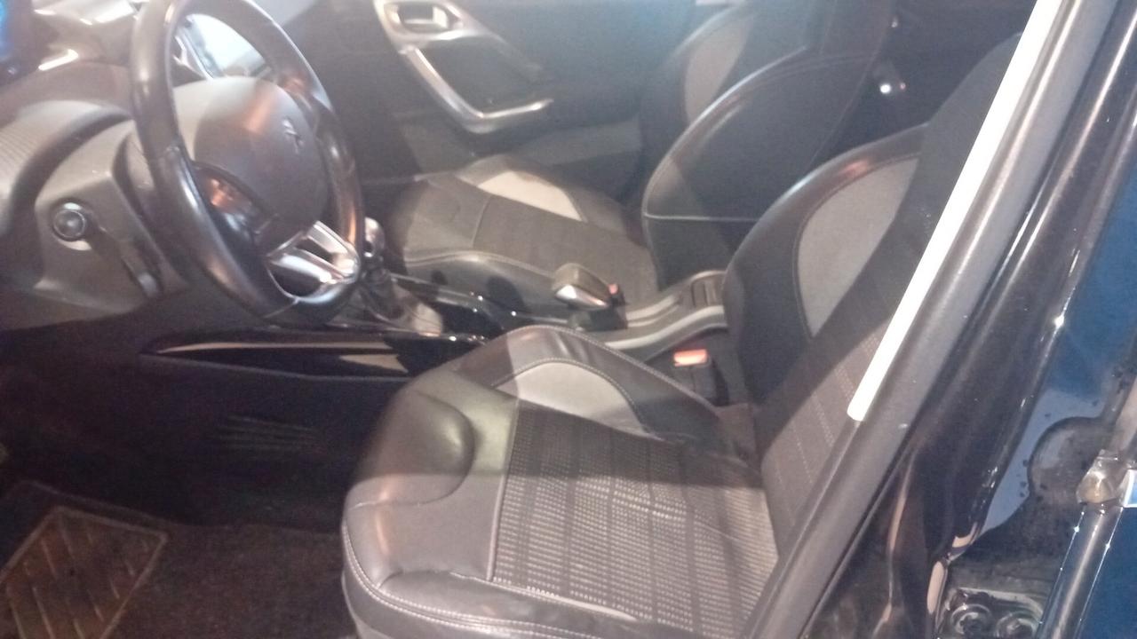 Peugeot 2008 BlueHDi 120 S&S Allure