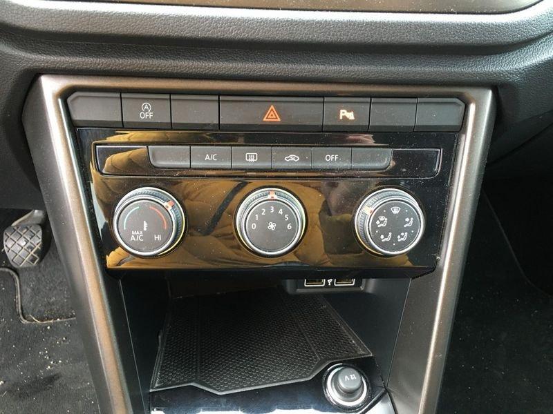 Volkswagen T-Roc 1.0 TSI 115cv Style 1 PROPRIETARIO