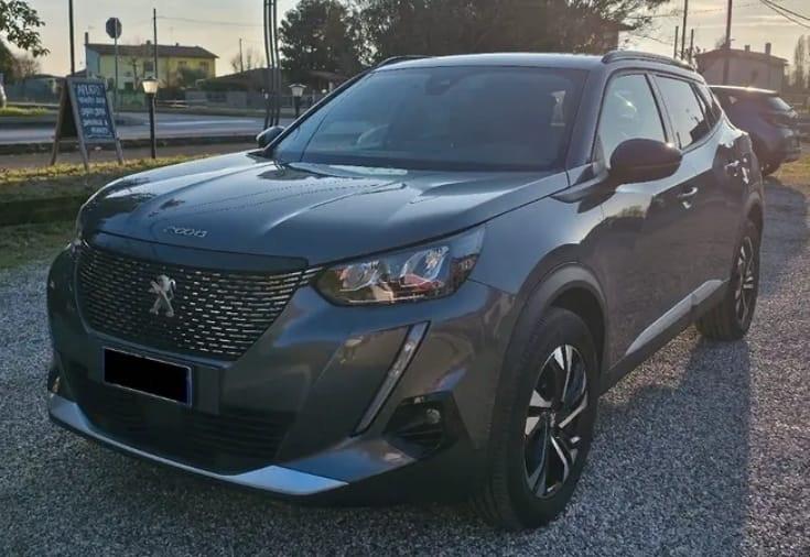 Peugeot 2008 PureTech 155 S&S EAT8 GT