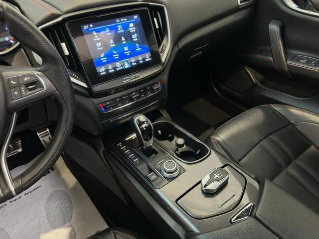 MASERATI Ghibli V6 Diesel 275 CV