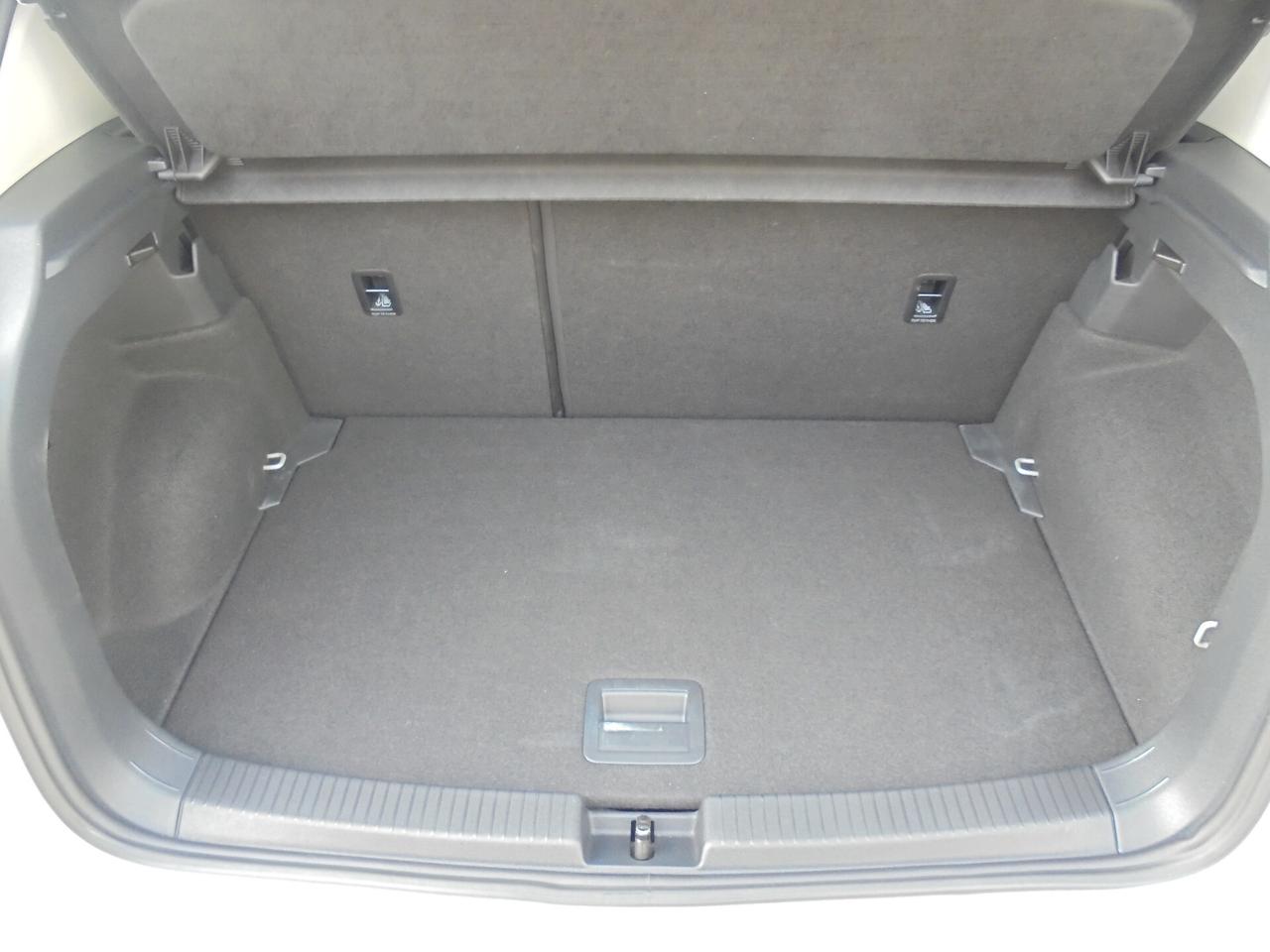 Volkswagen T-Cross 1.0 TSI Style BMT