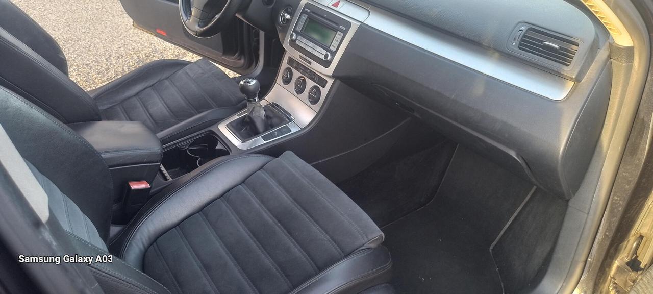Volkswagen Passat 2.0 TDI DPF Var. Highline