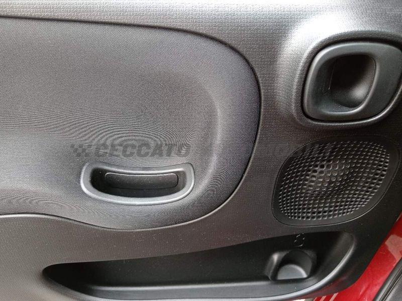 FIAT Panda Cross Panda 1.0 firefly hybrid Cross s&s 70cv 5p.ti