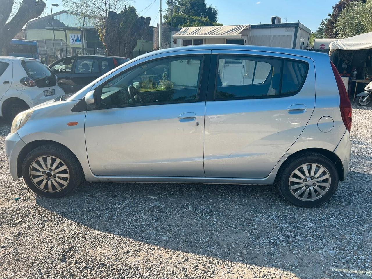 Daihatsu Cuore 1.0 12V Taka A/T