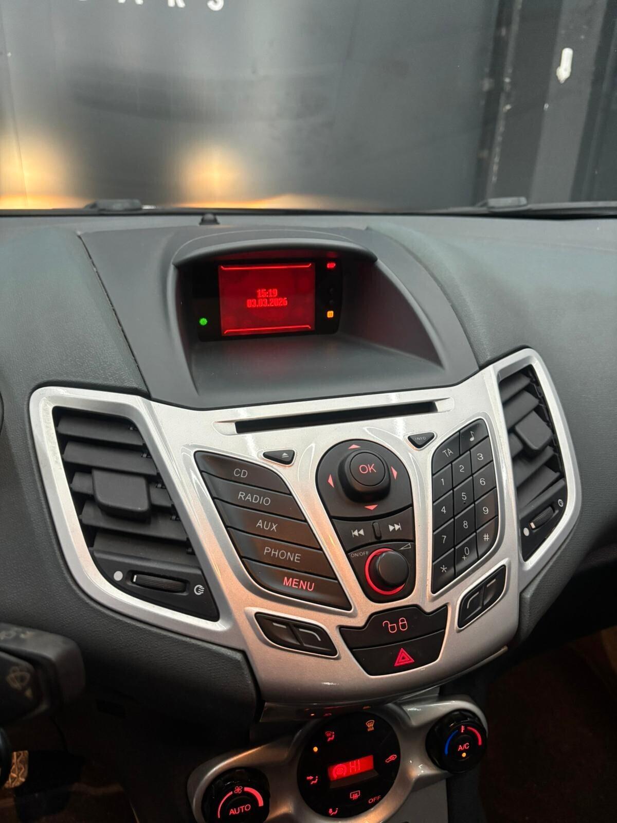 Ford Fiesta 1.2 82 CV 5 porte Titanium