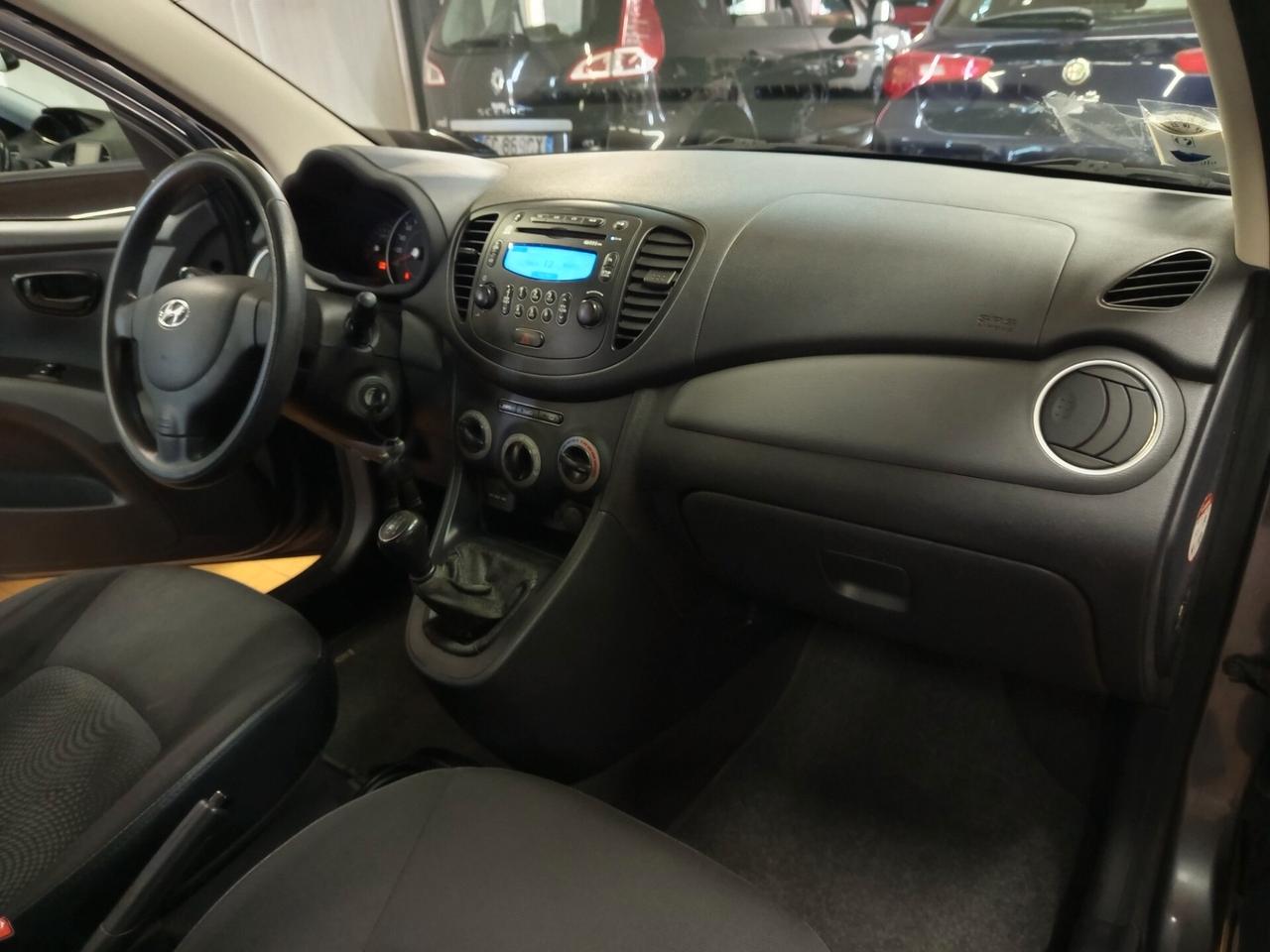 Hyundai i10 1.1 benzina, 120 Mila chilometri ok neopatentati