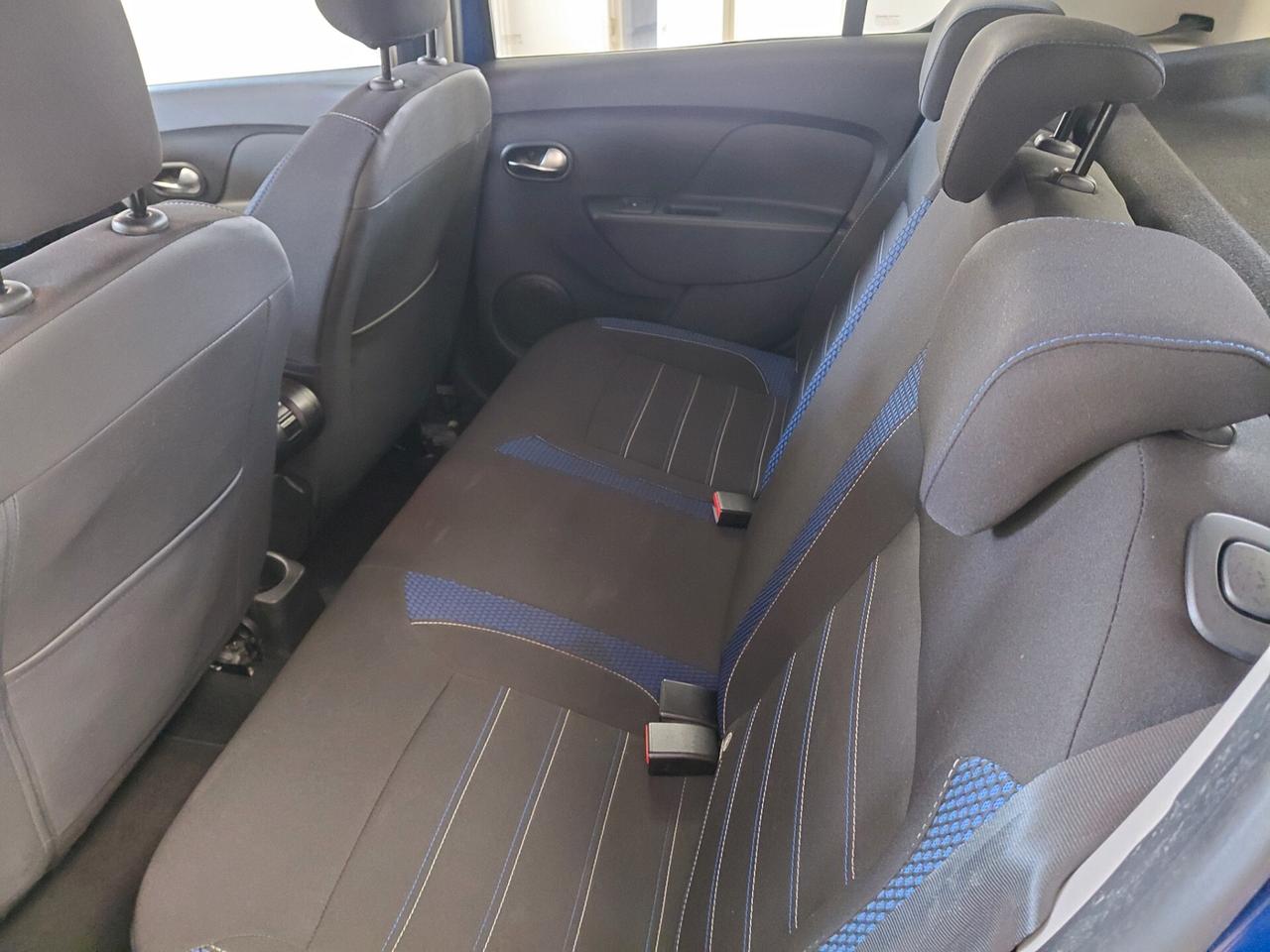 DACIA SANDERO ANNO 2020 BZ GPL ADATTA NEOPATENTATI KM 108 MILA