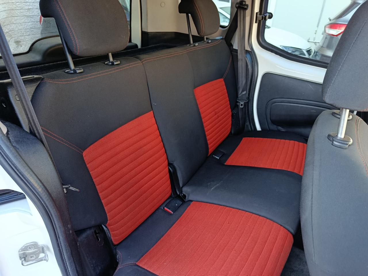 Fiat Qubo 1.3 DIESEL 5 POSTI