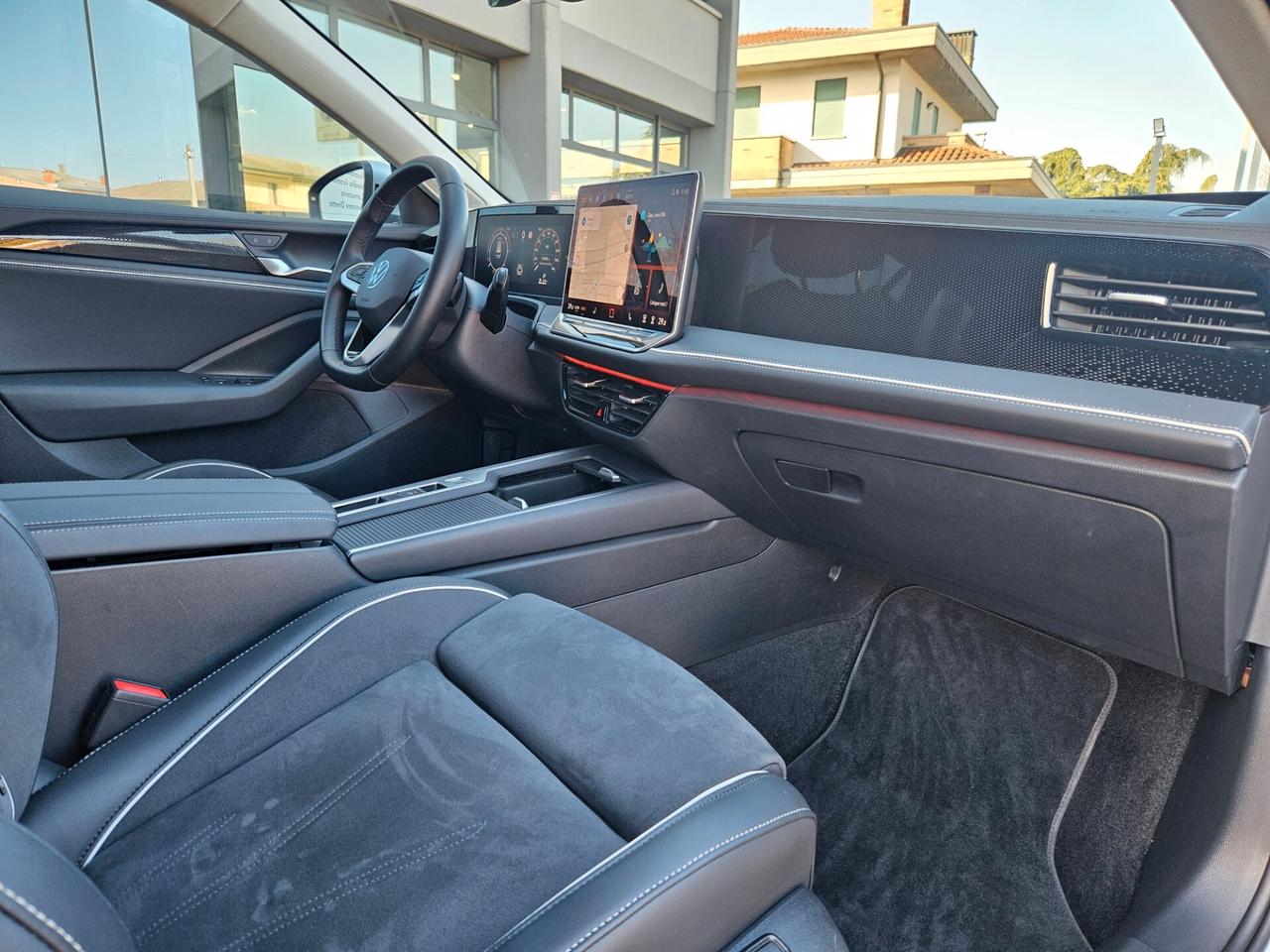 Volkswagen Passat 2.0 TDI 150 CV SCR DSG Business