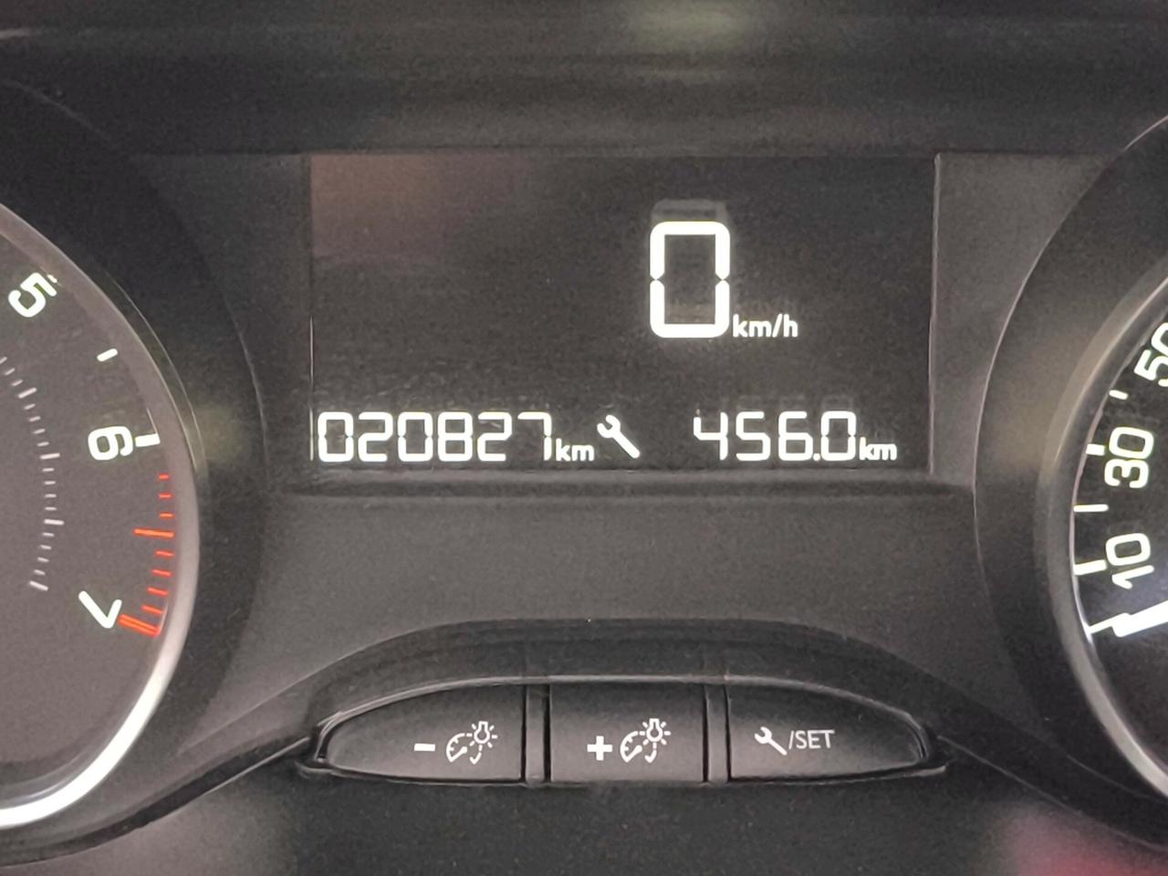 Peugeot 208 1.2 puretech Active s&s 82cv 5p neopatentat