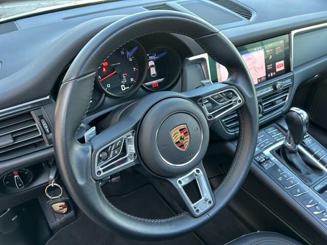 Porsche Macan 2.0 TETTO APRIBILE