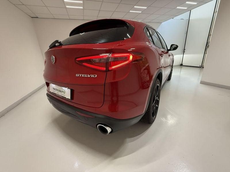 Alfa Romeo Stelvio Stelvio 2.0 Turbo 280 CV AT8 Q4 Super