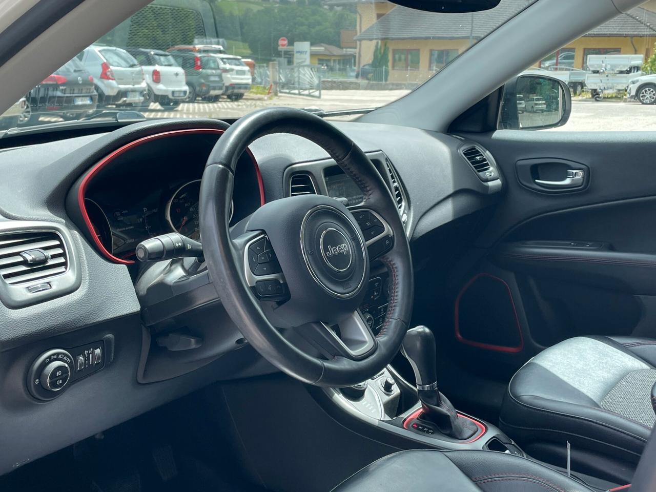 Jeep Compass Trailhawk 2.0MTJ 170 aut. 4WD "CON RIDOTTE"