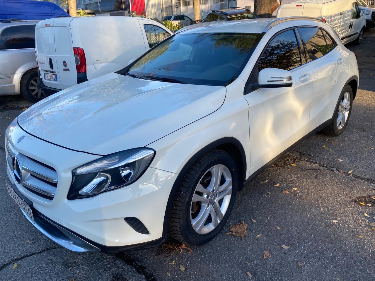 Mercedes-benz GLA 180 d Automatic Business