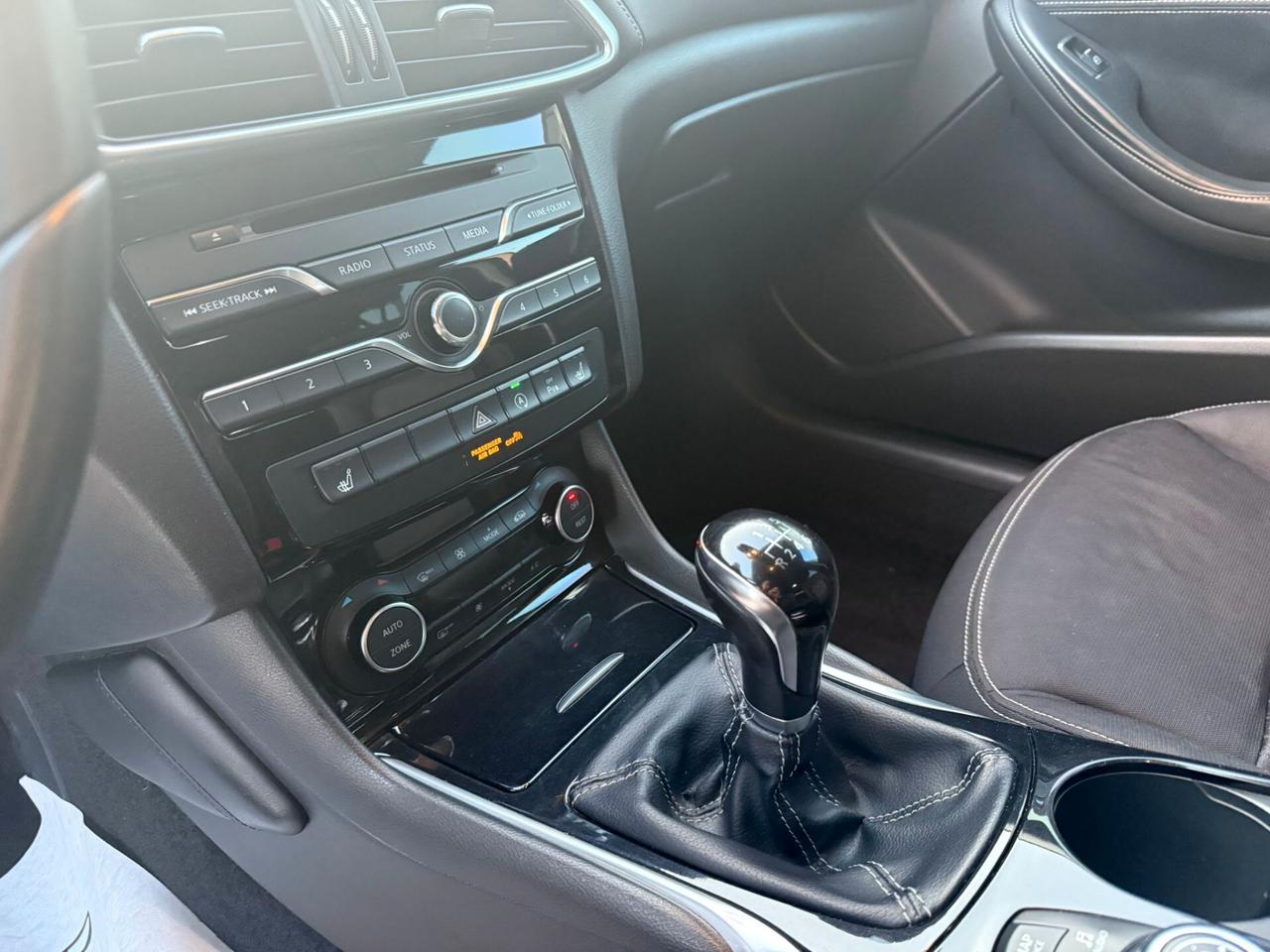 Infiniti Q30 2.2 diesel DCT AWD Premium Tech