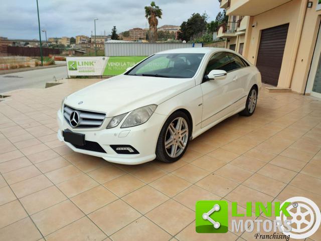 MERCEDES-BENZ E 250 CDI Coupé BlueEFFICIENCY Avantgarde
