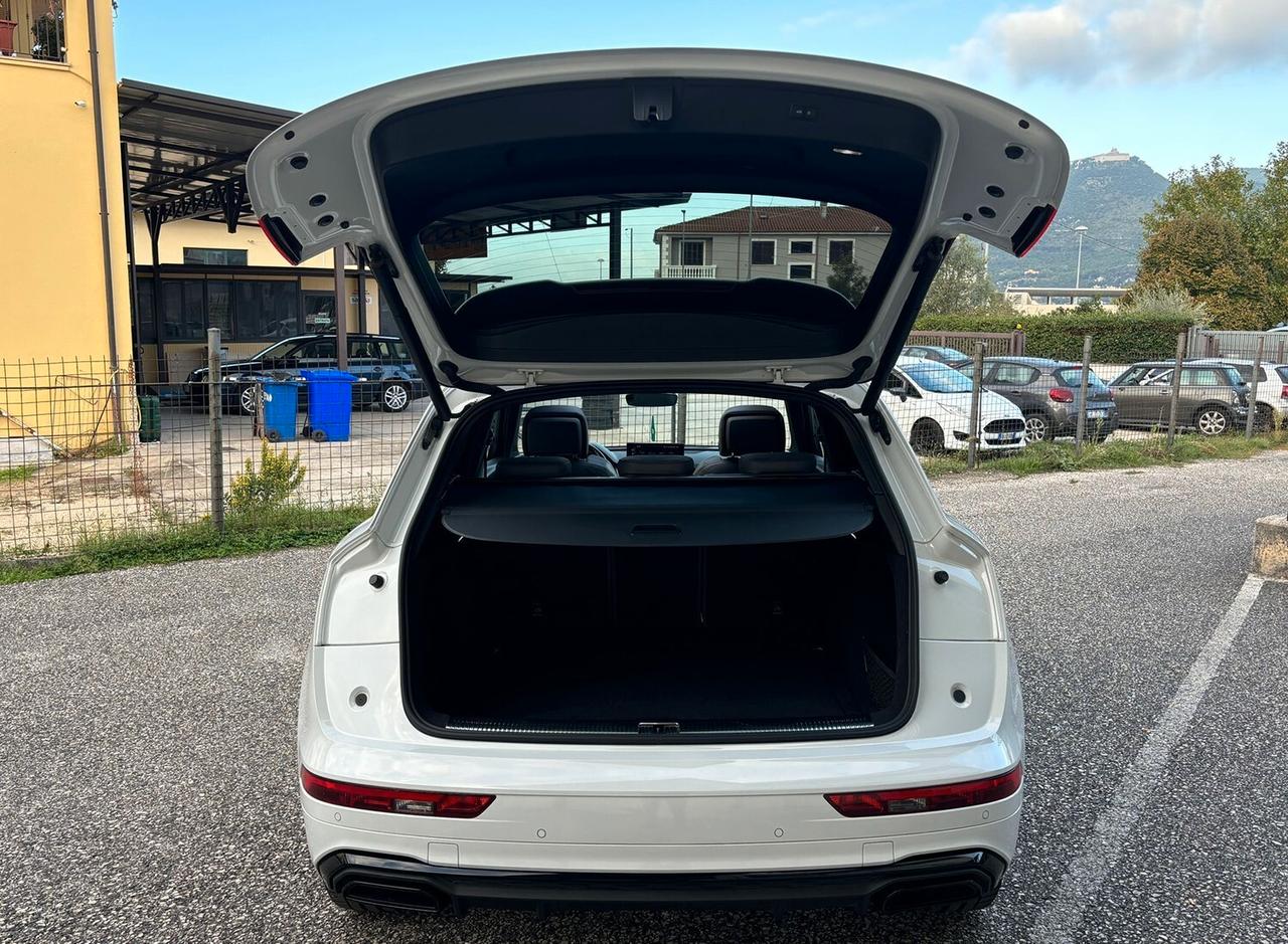 Audi Q5 40 TDI Quattro 3x S Line Plus Virtual