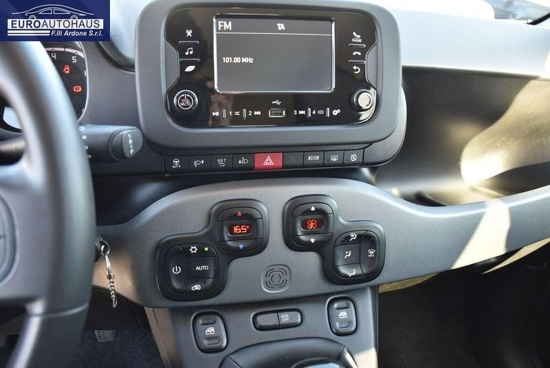 FIAT Panda Panda 1.0 firefly hybrid city life s&s 70cv