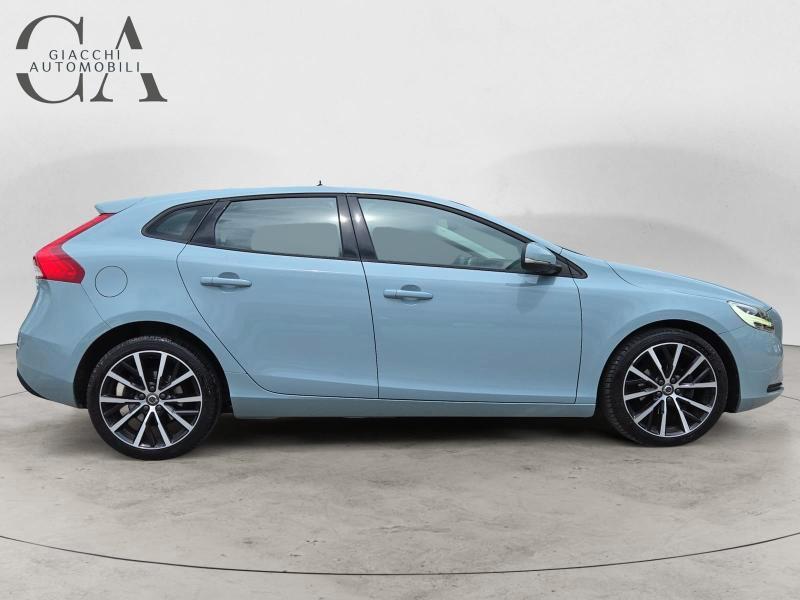 Volvo V40 2.0 d2 Momentum my17