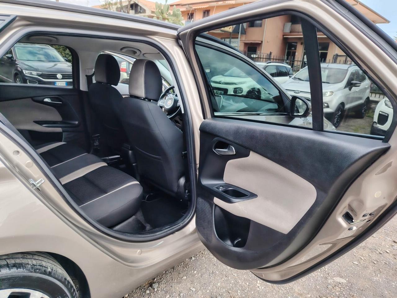 Fiat Tipo 1.6 Mjt S&S SW Lounge